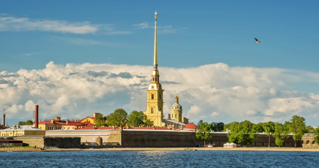 Церемония чествования лучших выпускников вузов Санкт-Петербурга