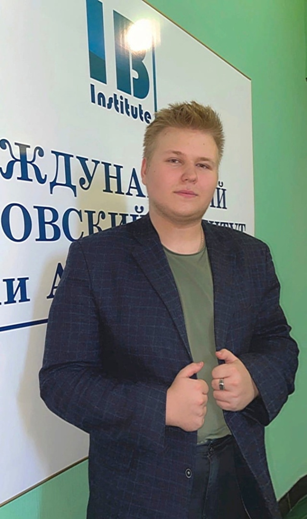 AY1dtKODZHg1.jpg